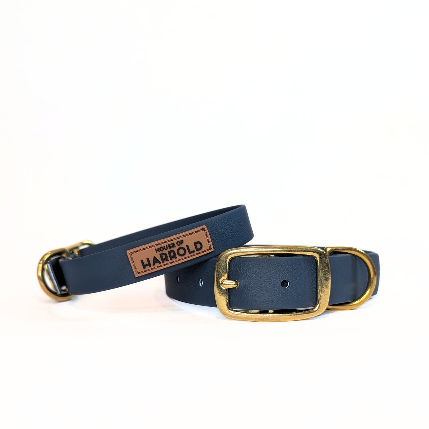 BayBond Collar Waterproof - Blue with brass hardware, high-quality vegan PVC, gallery position 1, designed for effortless dog walks