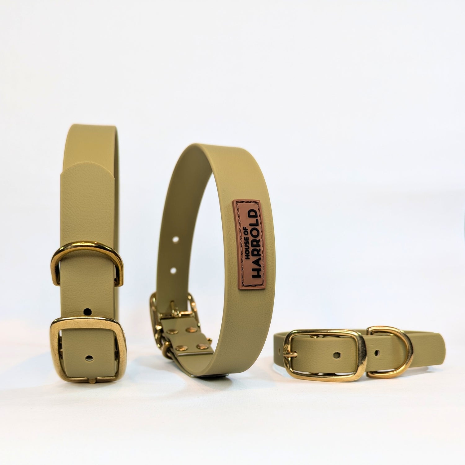 BayBond Collar Waterproof - Green in gallery position 1 with brass hardware, high-quality textured vegan PVC, anti-pull design by House of Harrold