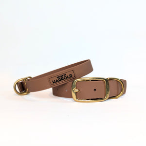BayBond Collar Waterproof - Brown with brass hardware, textured vegan PVC, gallery position 1, durable and weatherproof design